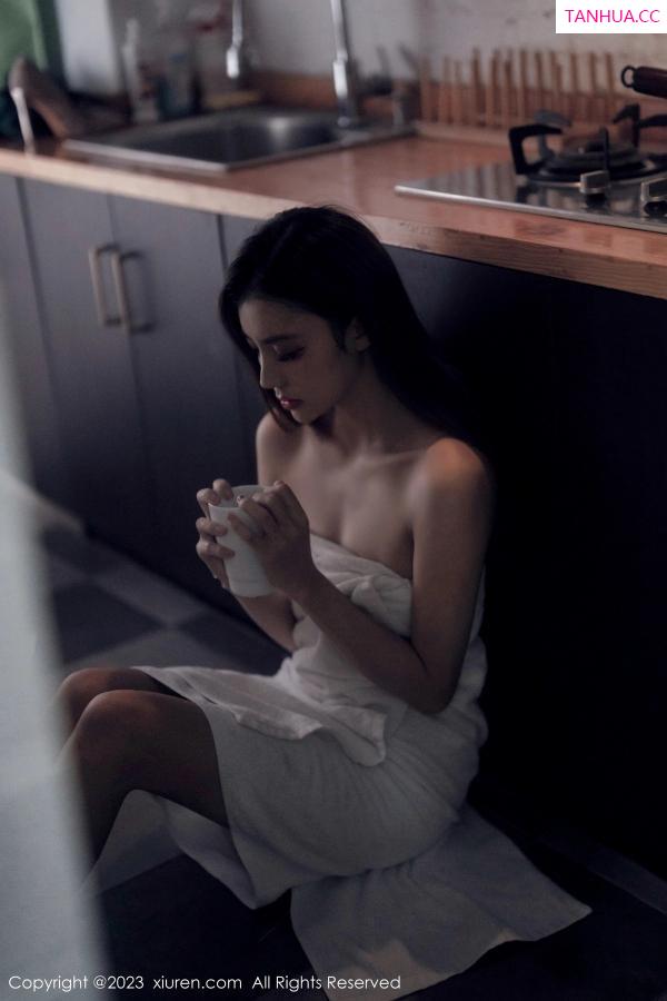   [XiuRen]高清写真图 2023.03.20 No.6437 加朵babe 美腿丝袜第88张图片